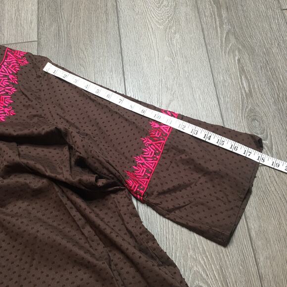 Rungolee Womens Embroidered Embellished Tunic Top Side Slit Brown Pink - Picture 10 of 11